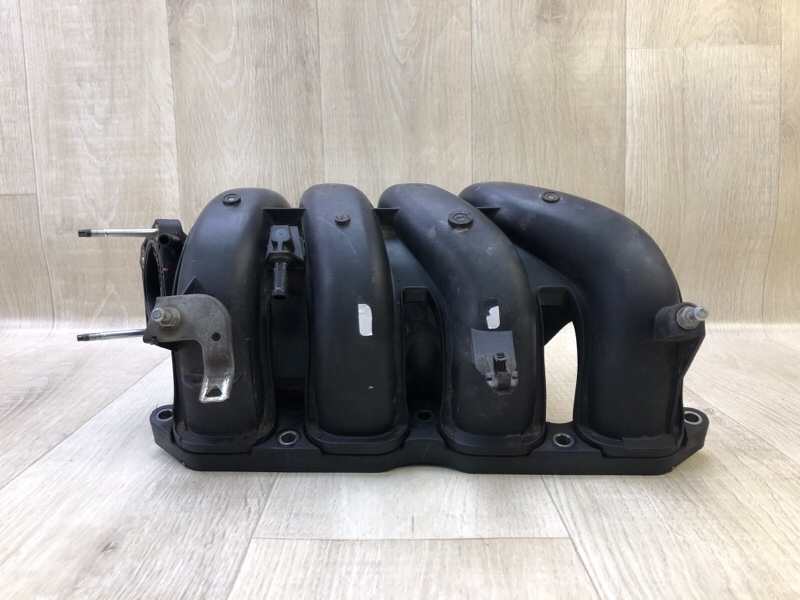 Коллектор впускной COROLLA 150 06-13 2011 1.8 2ZRFE Коллектор впускной COROLLA 150 06-13 2011 1.8 2ZRFE