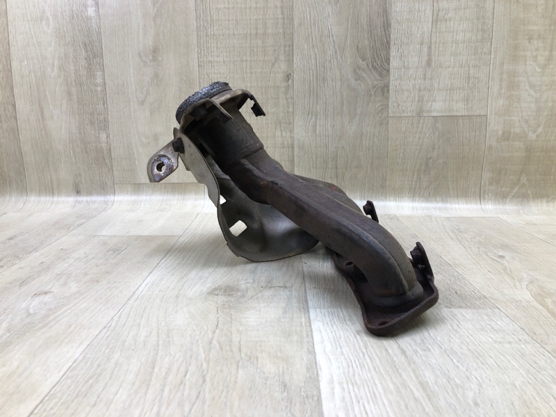 Коллектор выпускной COROLLA 150 06-13 2011 1.8 2ZRFE Коллектор выпускной COROLLA 150 06-13 2011 1.8 2ZRFE