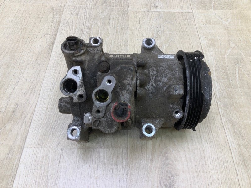 Компрессор кондиционера COROLLA 150 06-13 2011 1.8 2ZRFE