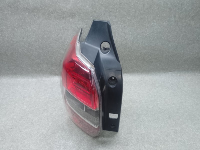 Фонарь наружный левый FORESTER 12-19 2013 2.5 FB25B