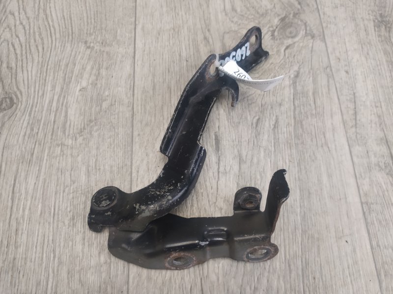 Петля капота правая TOYOTA MATRIX 02-08 2002 ZZE132 1.8L 1ZZ-FE 53410-12410 Б/У