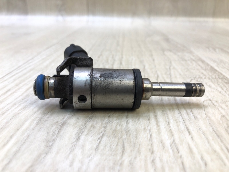 Форсунка топливная ACCENT RB 10- 2013 1.6 G4FD Форсунка топливная ACCENT RB 10- 2013 1.6 G4FD