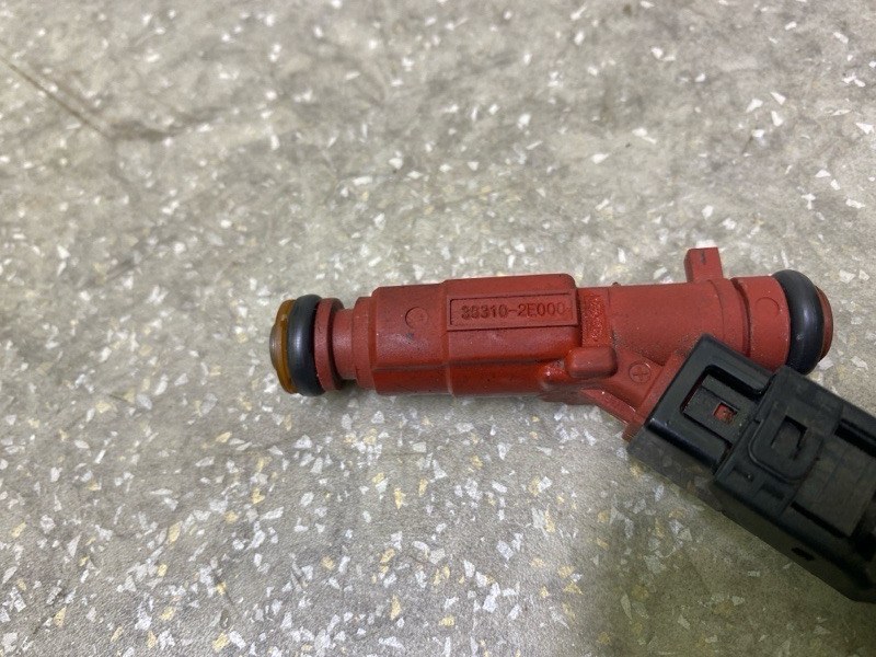 Форсунка топливная HYUNDAI ELANTRA MD 10-15 1.8 G4NB