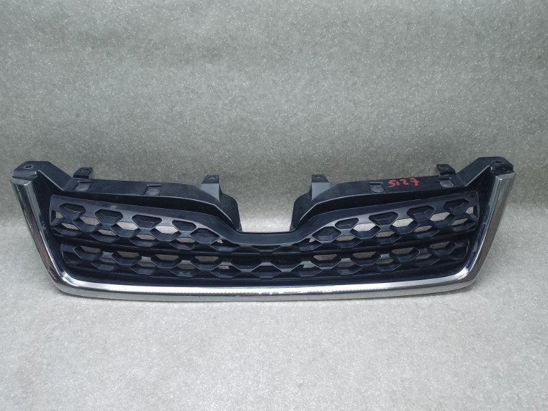 Решетка радиатора SUBARU FORESTER 12-19 2013 2.5 FB25B 91121SG040 Б/У