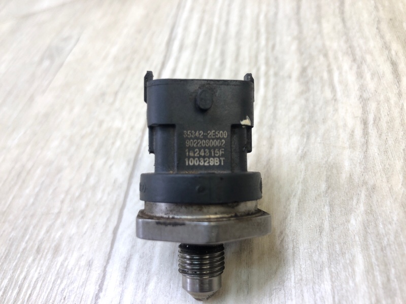 Датчик давления топлива ACCENT RB 10- 2013 1.6 G4FD