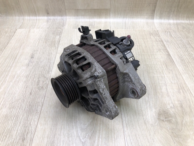 Генератор HYUNDAI ACCENT RB 10- 2013 1.6 G4FD 37300-2B300 Б/У
