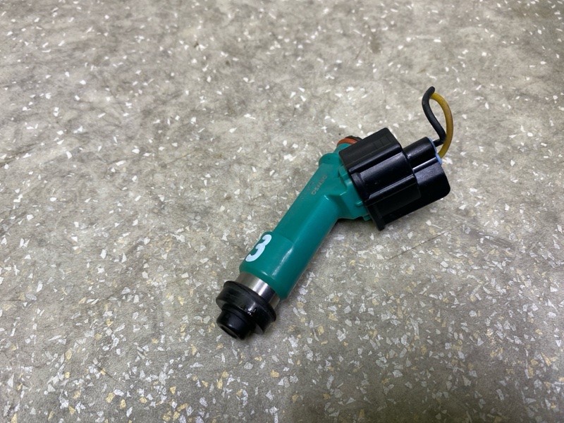 Форсунка топливная RAV4 05-12 2006 2.4 2AZFE