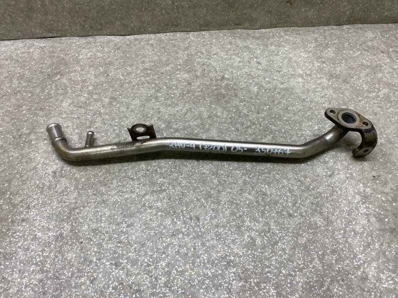 Патрубок системы охлаждения TOYOTA RAV4 05-12 2006 2.4 2AZFE 16268-28010 Б/У