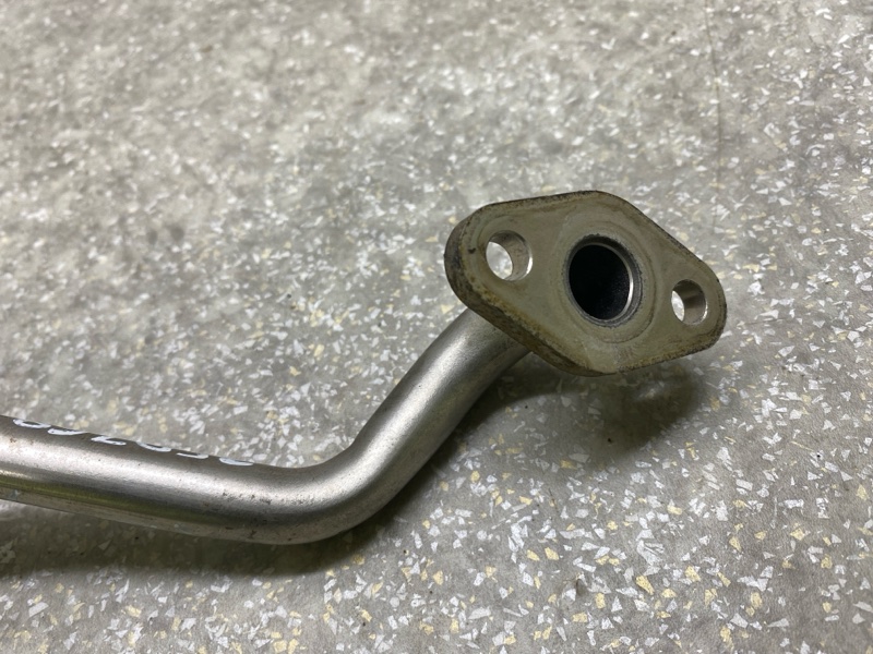 Патрубок системы охлаждения TOYOTA RAV4 05-12 2.4 2AZFE Патрубок системы охлаждения TOYOTA RAV4 05-12 2.4 2AZFE