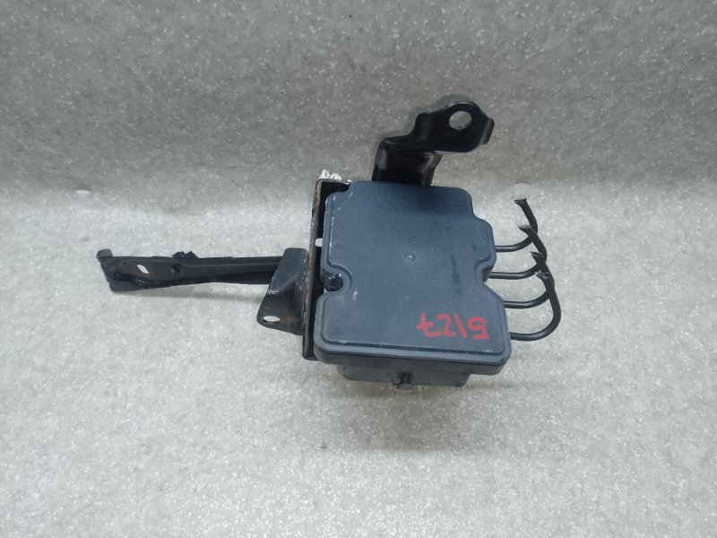 Блок ABS FORESTER 12-19 2013 2.5 FB25B