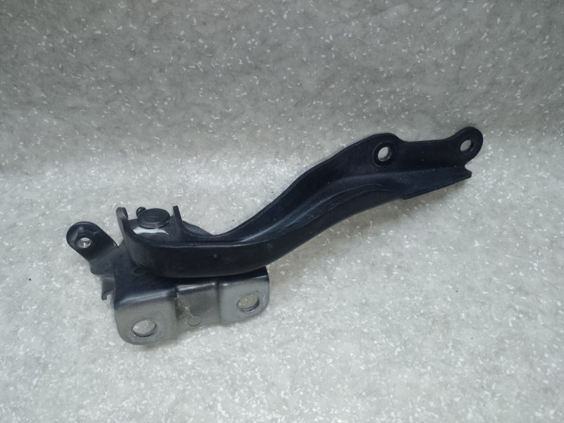 Петля капота левая SUBARU FORESTER 12-19 2013 2.5 FB25B 57260SG0109P Б/У