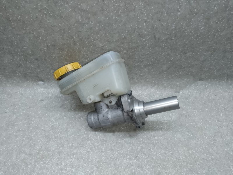 Главный тормозной цилиндр SUBARU FORESTER 12-19 2.5 FB25B