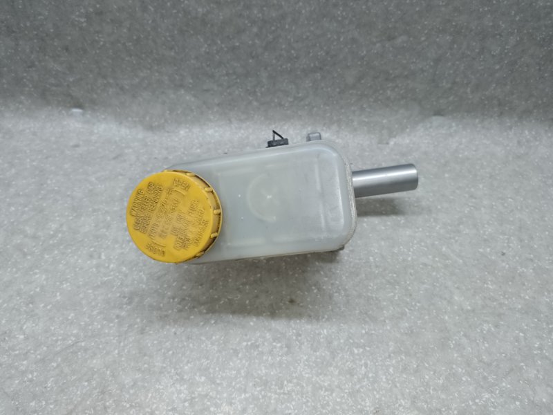 Главный тормозной цилиндр FORESTER 12-19 2013 2.5 FB25B