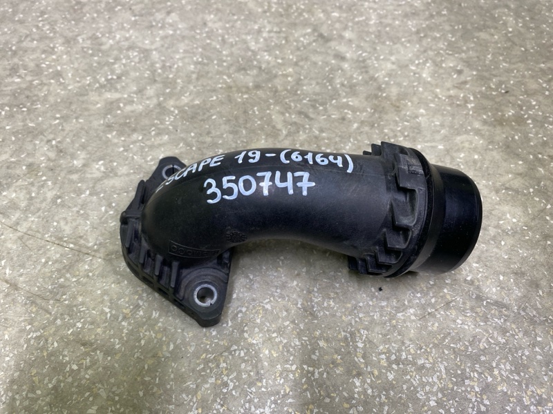 Запчасть патрубок интеркулера FORD ESCAPE 19 - 2020 C15FDOS LX6Z-6F072-C Б/У Патрубок интеркулера FORD ESCAPE 19 - 2020 C15FDOS LX6Z-6F072-C Б/У