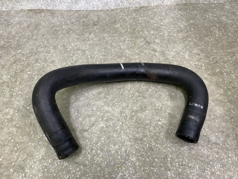 Патрубок системы охлаждения ESCAPE 19 - 2020 C15FDOS Патрубок системы охлаждения ESCAPE 19 - 2020 C15FDOS