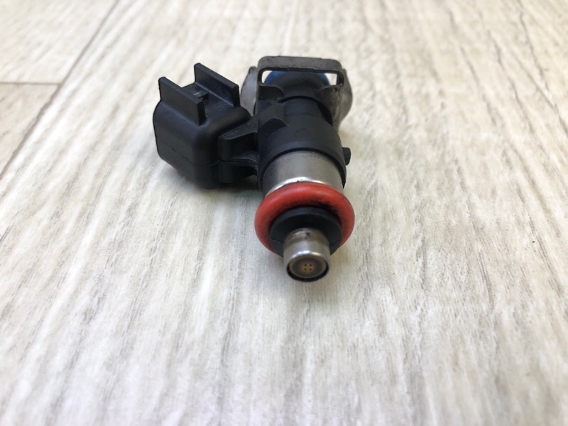 Форсунка топливная FORD MUSTANG 15- Кабриолет 3.7 C37PDED