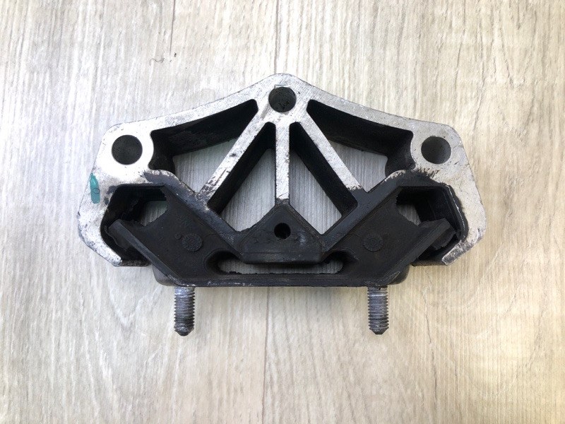 Подушка АКПП FORD MUSTANG 15- 2017 Кабриолет 3.7 C37PDED BR3Z-7E373-A Б/У