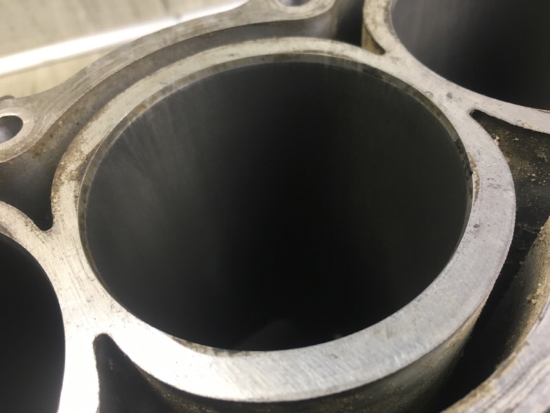 Блок двигателя PRIUS - 11 97-03 1NZ-FXE 1.5L