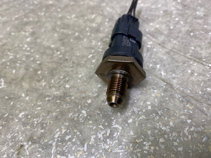 Датчик давления топлива FORD ESCAPE 19 - C15FDOS