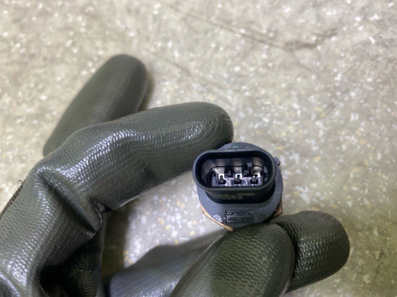 Датчик давления топлива ESCAPE 19 - 2020 C15FDOS