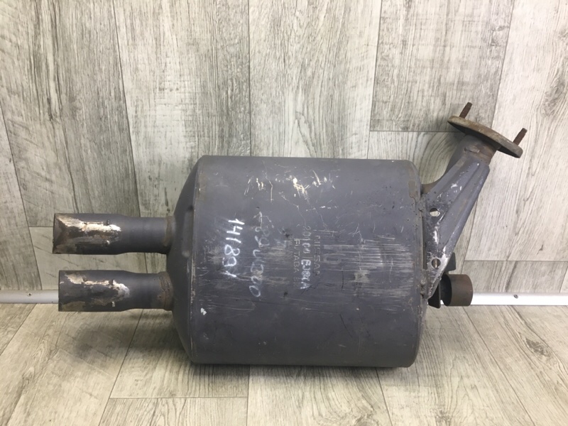 Запчасть глушитель левый INFINITI M35/M45 04-10 20100-EJ81A Б/У Глушитель левый INFINITI M35/M45 04-10 20100-EJ81A Б/У