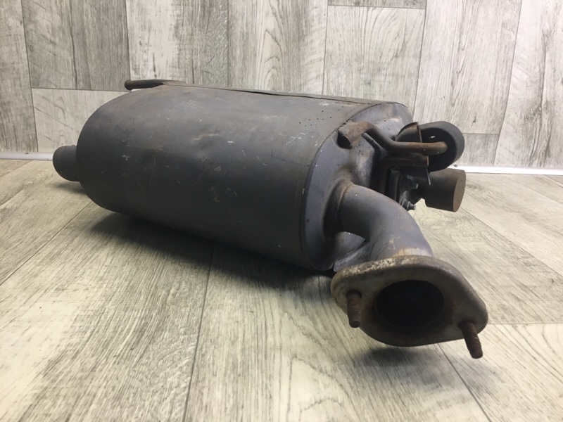 Глушитель левый M35/M45 04-10 Глушитель левый M35/M45 04-10