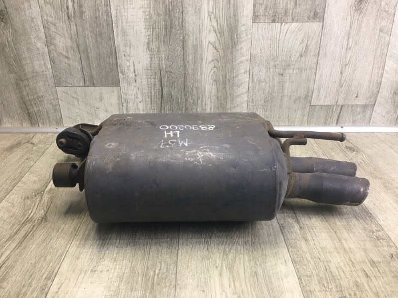 Глушитель левый M35/M45 04-10 Глушитель левый M35/M45 04-10