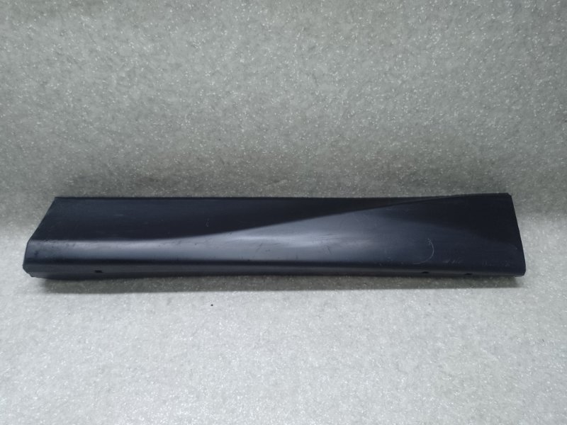 Накладка двери задняя левая SUBARU FORESTER 12-19 2013 2.5 FB25B 91112SG150 Б/У