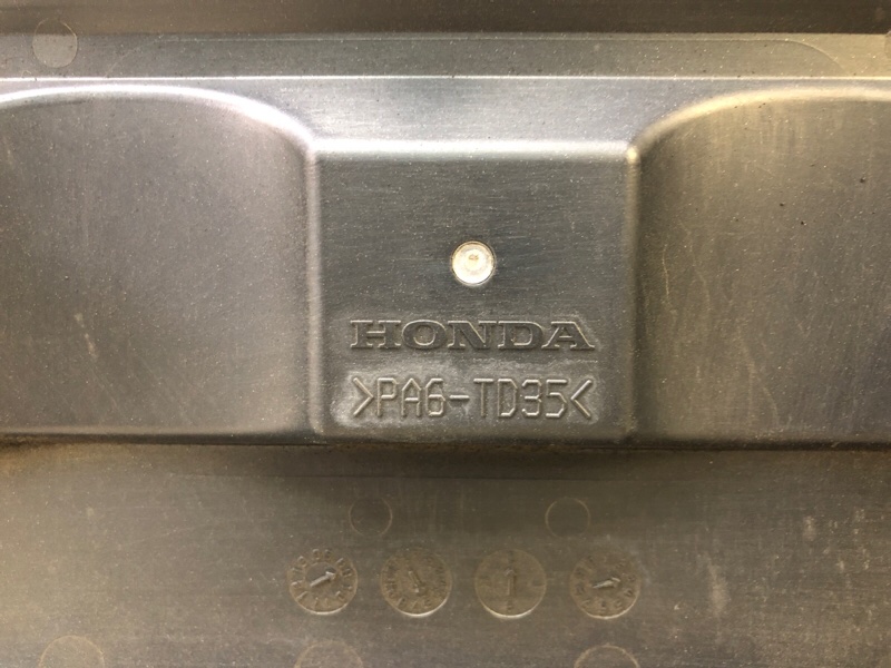 Накладка двигателя декоративная ACCORD CU8 / TSX 08-14 2010 2.4 K24Z3