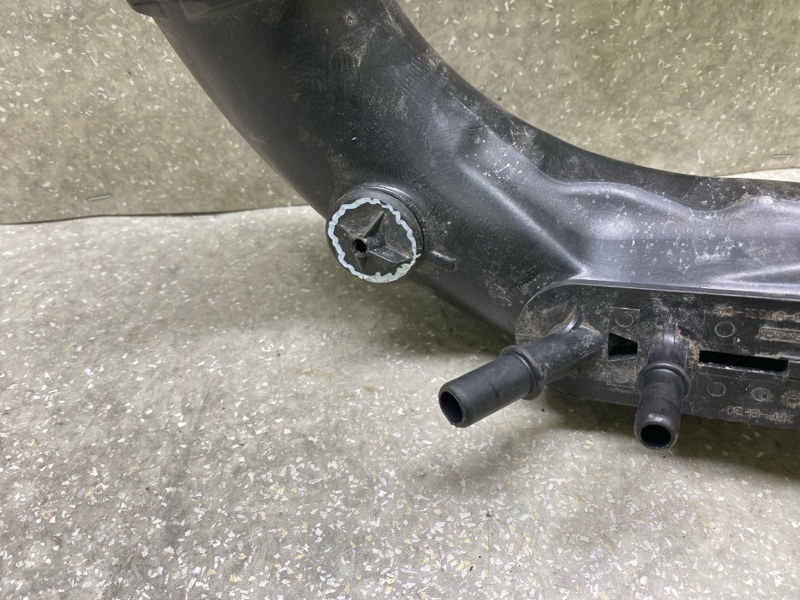 Патрубок воздушного фильтра FORD ESCAPE 19 - C15FDOS