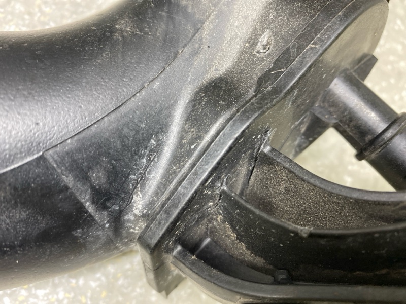 Патрубок воздушного фильтра ESCAPE 19 - 2020 C15FDOS