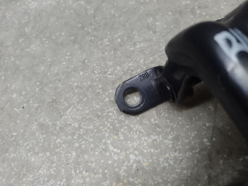 Петля двери нижняя задняя правая SUBARU FORESTER 12-19 2.5 FB25B