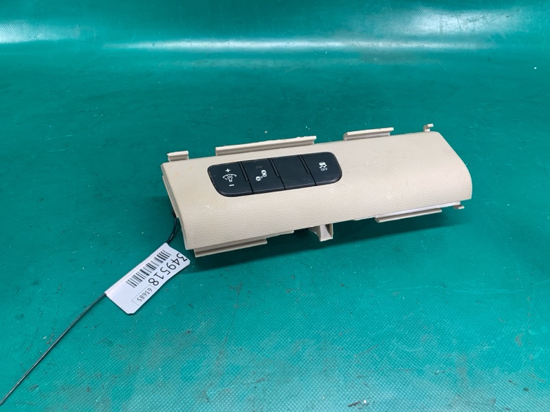 Блок кнопок торпедо HYUNDAI ELANTRA AD 16- 2016 2.0 G4NH 93700F2220XUG Б/У