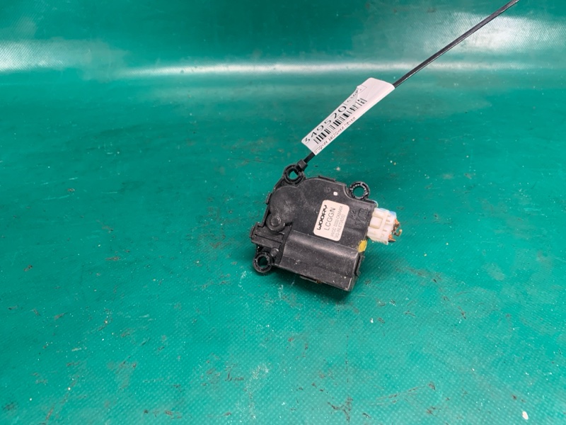 Моторчик заслонки печки HYUNDAI ELANTRA AD 16- 2016 2.0 G4NH 971623SAA0 Б/У
