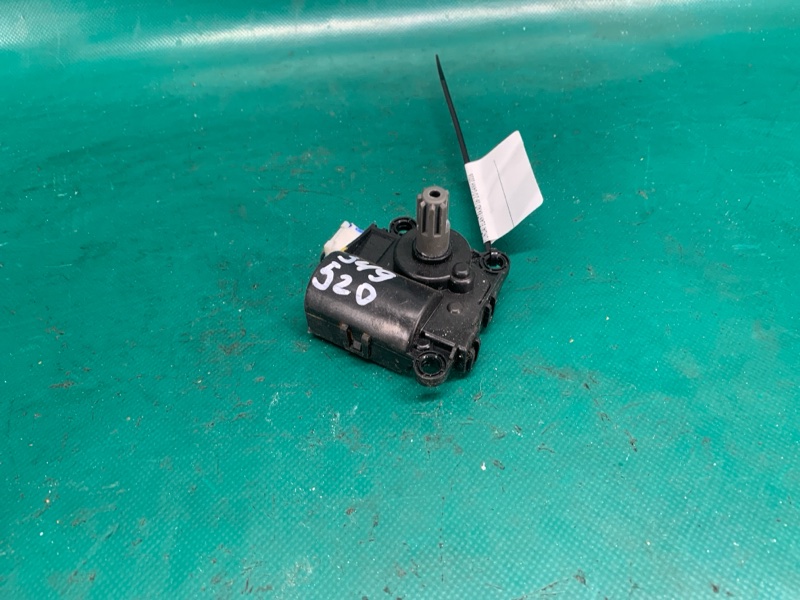 Моторчик заслонки печки ELANTRA AD 16- 2016 2.0 G4NH