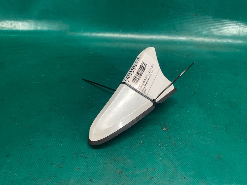 Антенна HYUNDAI ELANTRA AD 16- 2016 2.0 G4NH 96210F2100WW8 Б/У