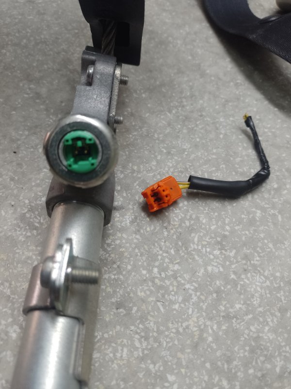 Ремень безопасности передний правый SUBARU FORESTER 12-19 2.5 FB25B