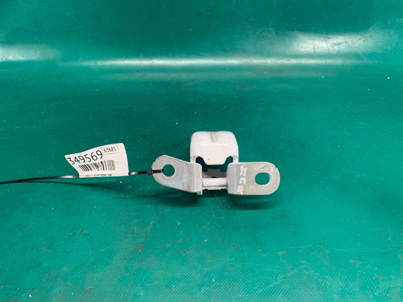 Петля двери нижняя передняя правая HYUNDAI ELANTRA AD 16- 2016 2.0 G4NH 793202V000 Б/У