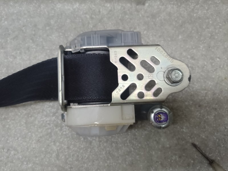 Ремень безопасности передний левый SUBARU FORESTER 12-19 2.5 FB25B