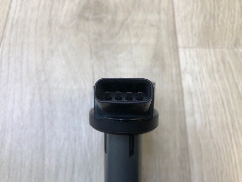 Катушка зажигания SIENNA 11-16 2014 3.5 2GR-FE