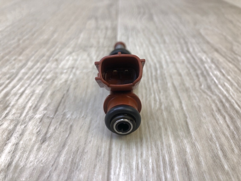 Форсунка топливная SIENNA 11-16 2014 3.5 2GR-FE Форсунка топливная SIENNA 11-16 2014 3.5 2GR-FE