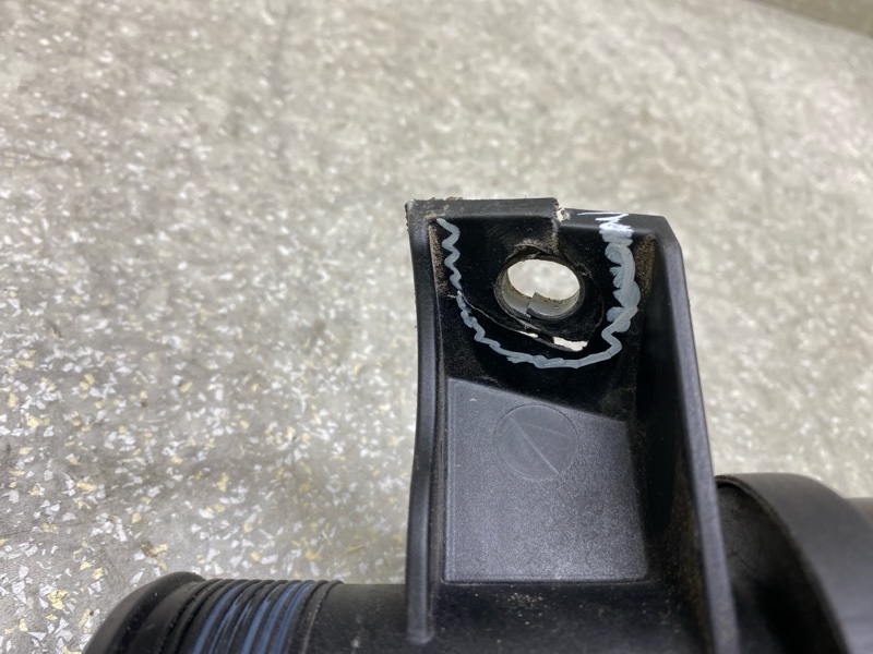 Патрубок интеркулера ESCAPE 19 - 2020 C15FDOS Патрубок интеркулера ESCAPE 19 - 2020 C15FDOS