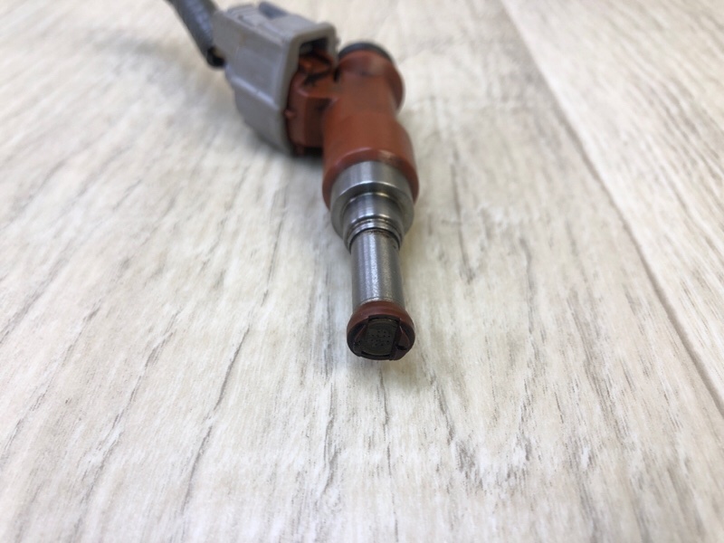 Форсунка топливная TOYOTA SIENNA 11-16 3.5 2GR-FE Форсунка топливная TOYOTA SIENNA 11-16 3.5 2GR-FE