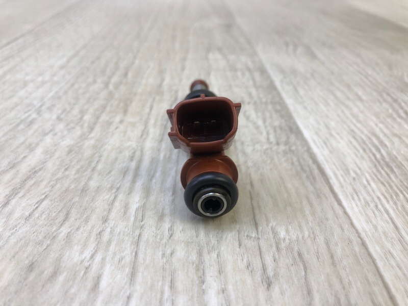 Форсунка топливная SIENNA 11-16 2014 3.5 2GR-FE Форсунка топливная SIENNA 11-16 2014 3.5 2GR-FE