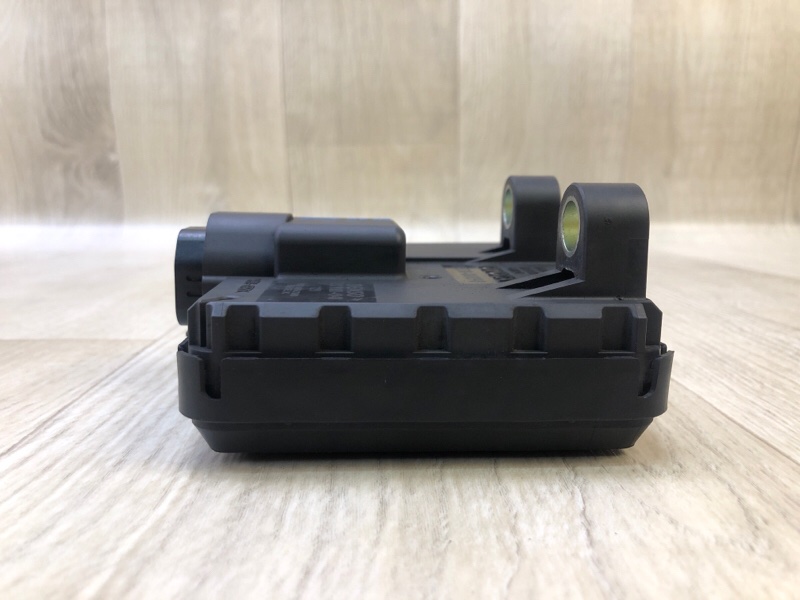 Блок управления АКПП SIENNA 11-16 2014 3.5 2GR-FE