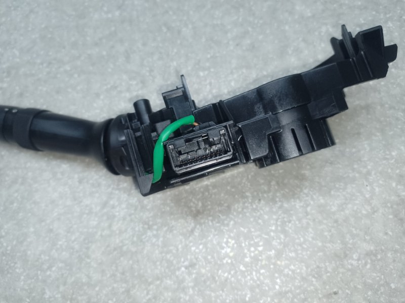 Подрулевой переключатель левый SUBARU FORESTER 12-19 2.5 FB25B