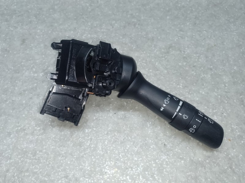 Подрулевой переключатель правый SUBARU FORESTER 12-19 2013 2.5 FB25B 83114AJ150 Б/У