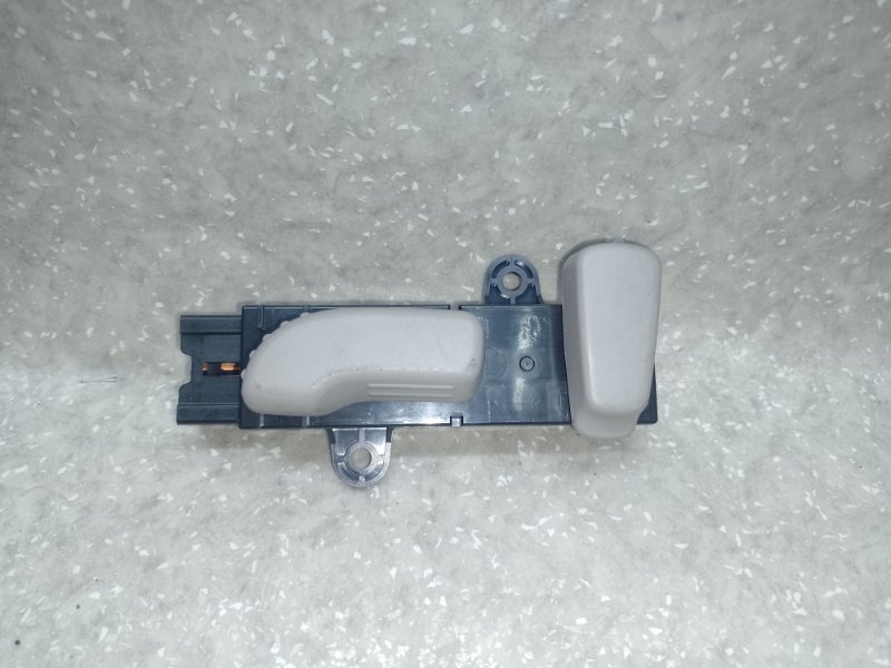 Кнопка регулировки сиденья передняя левая SUBARU FORESTER 12-19 2013 2.5 FB25B 64176FJ010 Б/У