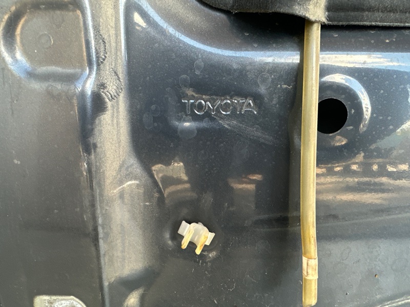 Капот CAMRY 50 12-15