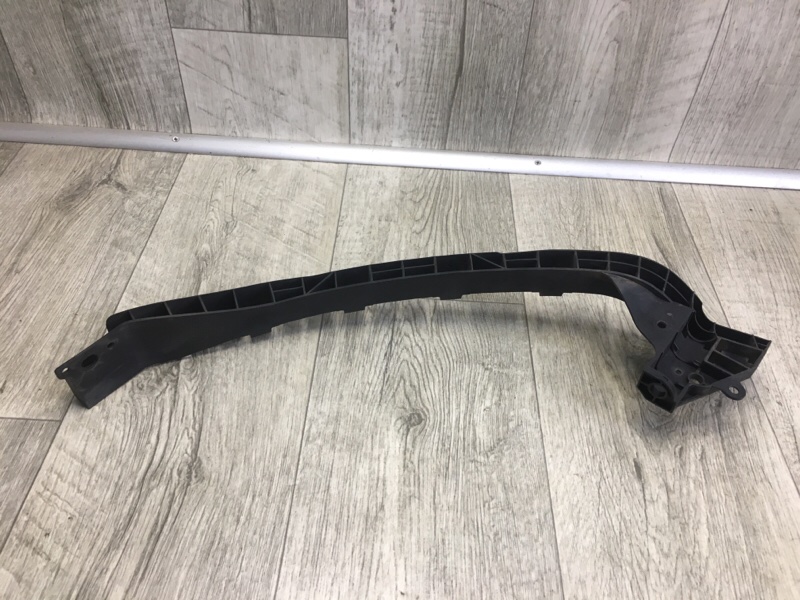 Кронштейн переднего бампера (под фарой) правый ACCORD CU8 / TSX 08-14 2010 2.4 K24Z3